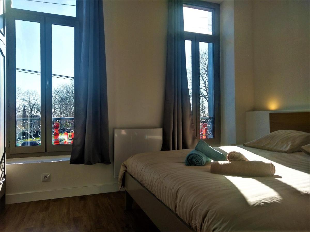 Le Cours Foucault - 3 Appartements - 8 Couchages Монтобан Экстерьер фото