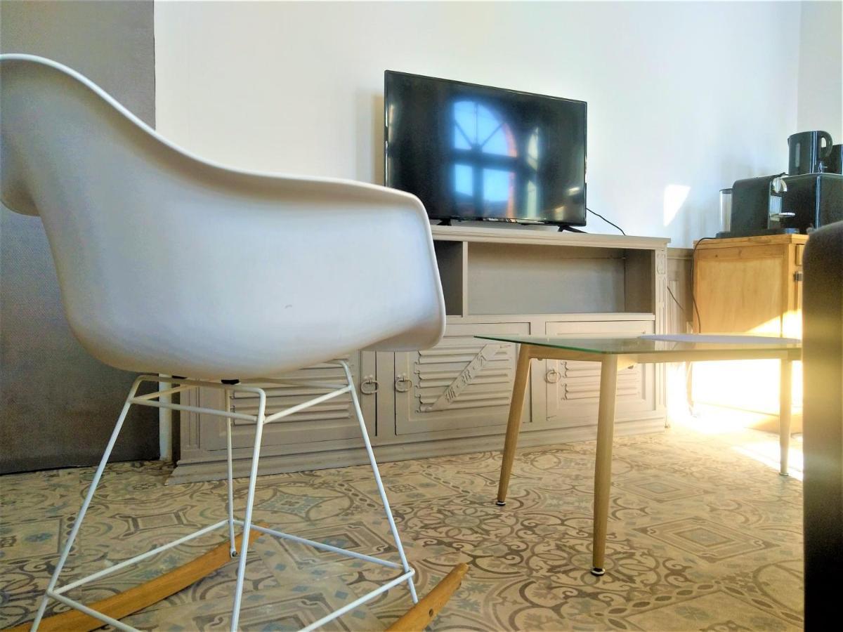 Le Cours Foucault - 3 Appartements - 8 Couchages Монтобан Экстерьер фото